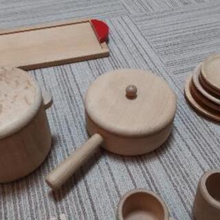 ★受渡決定済み★おままごと 食器類 木製の画像