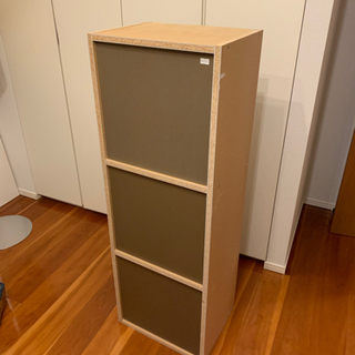 【無料】【差し上げます】3段の木製の棚の画像