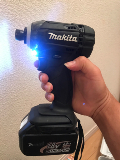 マキタ　インパクトドライバー18V フルセット