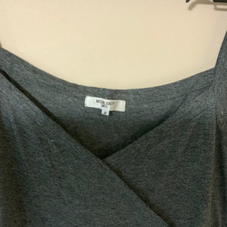 ナチュラルビューティーベーシック　膝丈ワンピース　サイズM の画像