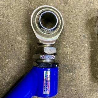 D-MAX jzx100 テンションロッド