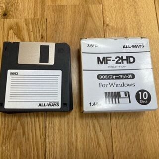 ８千円引き！3.5 フロッピーディスク117枚　FD（未使用２HD8枚 + 中古２HD93枚 + 中古２DD16枚）　　SONY・KONIC・TDK・MAXELL・FUJIFILM・MITSUBISHIの画像