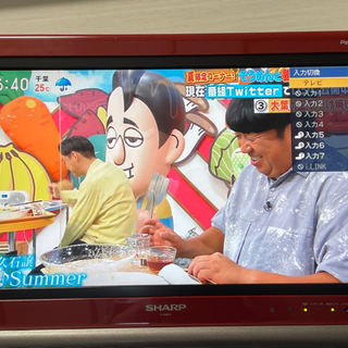 シャープ アクオス SHARP AQUOS LC-20D10 20型液晶テレビ／ 2007年製　リモコン付き 赤 レッドの画像