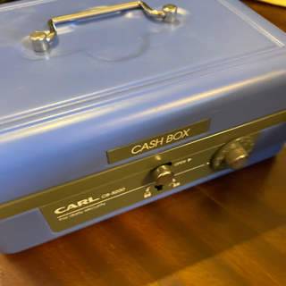 キャッシュボックス 無料の画像