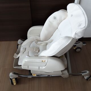 Combi ロアンジュ　オートスウィング　ＡＴＲＸ750の画像