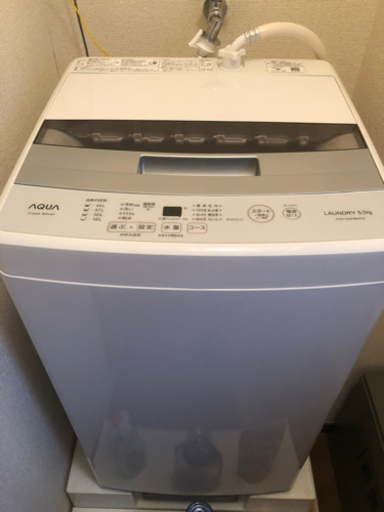 AQUAの5キロ全自動洗濯機！去年の12月購入した！