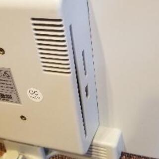 DVDプレーヤー付きLEDテレビ　取引中の画像