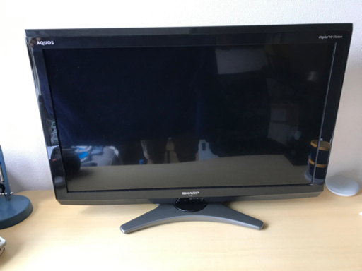 SHARP AQUOS LC-32E7 32型