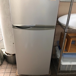 シャープ2ドア冷蔵庫 118L 2012年製