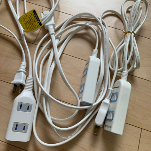 延長コード5個！　電源タップ　3口×3個  4口×2個