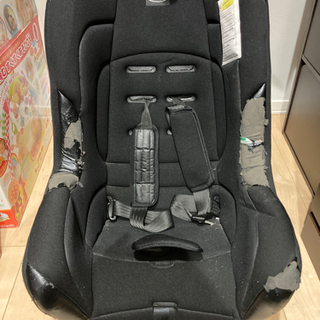 【処分】三点式チャイルドシート