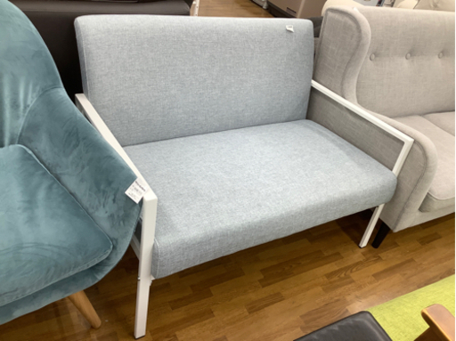 2人掛けソファー　ニトリ　ライトグレー×ホワイト　布　247