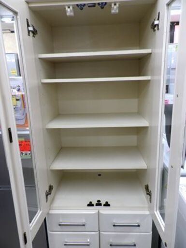 食器棚 高さ190㎝ スリム ガラス扉 アイボリー 札幌市 西岡店