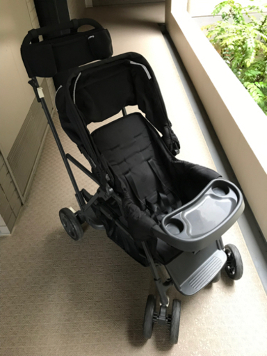 （お取り引き中）ジュービー カブースウルトラライト グラファイト ブラック【JOOVY】二人乗りベビーカー