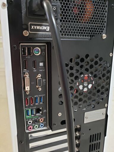 快速 Core i7-3770K 256GB/16GB  デスクトップパソコン abee acubic ホワイト塗装 PCケース　③