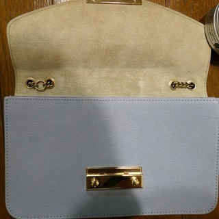 FURLA バックの画像