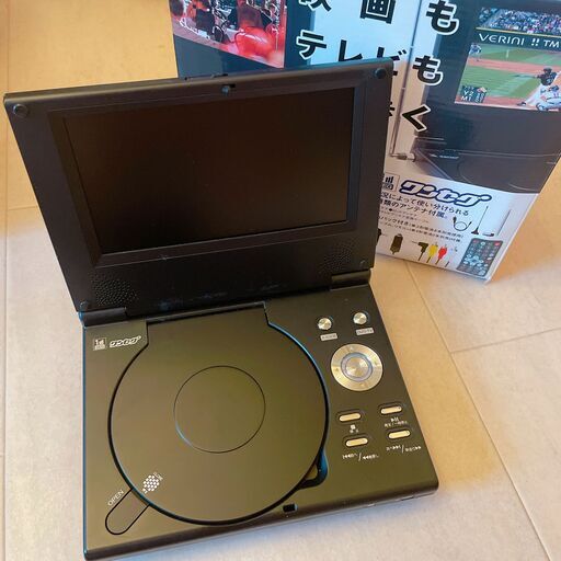 新品未使用◎TMY ワンセグ付きCPRM対応7インチポータブルDVDプレーヤー PDVD-DUV1