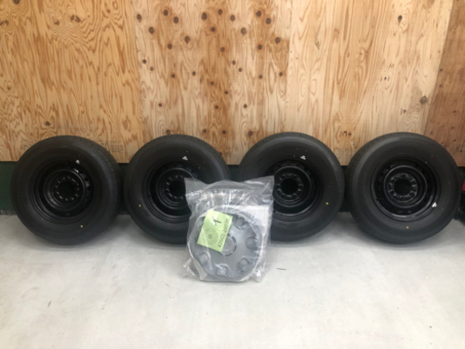 新車外し ハイエース ノーマルタイヤ Ecopia 195/80R15