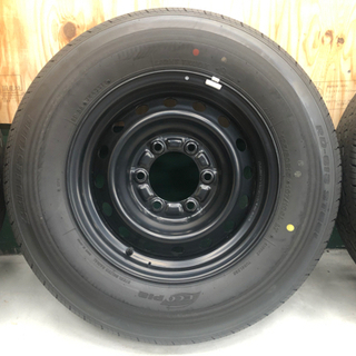 新車外し ハイエース ノーマルタイヤ Ecopia 195/80R15