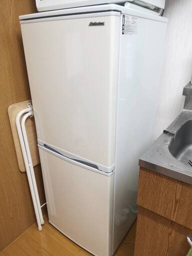 吉井電気株式会社　冷凍冷蔵庫(143リットル)