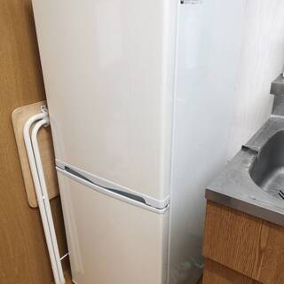 吉井電気株式会社　冷凍冷蔵庫(143リットル)