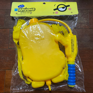 【新品】ミニオン 水鉄砲の画像