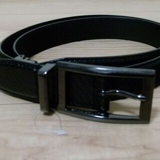 ★未使用 TAKA-Q カーボン型押しシングルピンベルト 牛革 黒の画像
