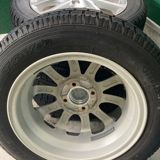 中古品スタッドレスタイヤ(155/65 R14)の画像