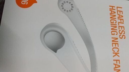 ●商談中　LEAFLESS HANGING NECKFAN 首かけファン　ネックエアー　ネックファン