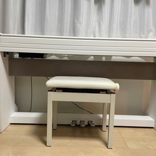 KORG LP-350WH ピアノ　椅子付きの画像