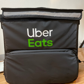 UberEATS 配達バック