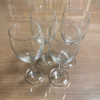赤ワイングラス オルディ(255mL) 4個