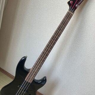 エレキベース