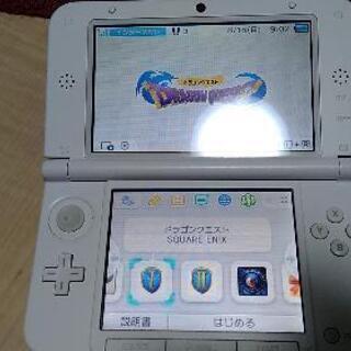 値下げ　任天堂　３DS LL ホワイト　ドラクエ　バイオハザードの画像