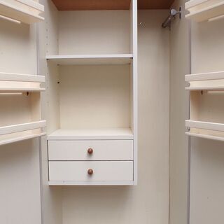 棚　開き戸　収納　キャビネット　木製