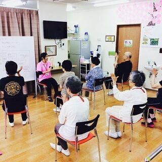 【土日休み・食事＆入浴介助なし】歩行訓練デイサービス マッサージ担当・社員（柔道整復師・あん摩マッサージ指圧師・鍼灸師歓迎）の画像