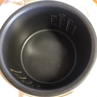 象印　マイコン炊飯ジャー　5.5合炊きの画像