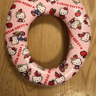 幼児用補助便座／ハローキティ／トイレトレーニング