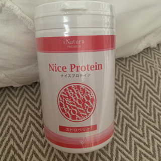 プロテイン　ストロベリー