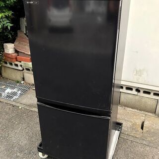 冷蔵庫 シャープ SJ-14P 137L 2008 SHRAPの画像