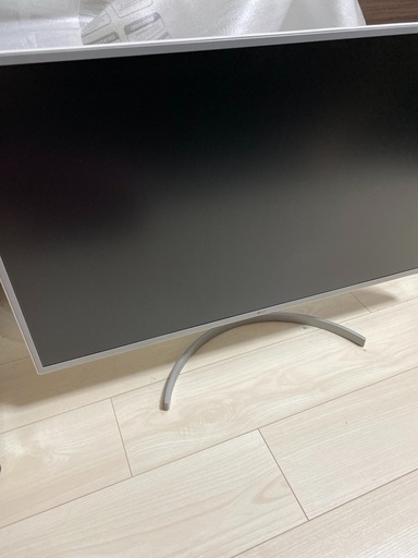 LG wqhd モニター　31.5インチ　IPSパネル