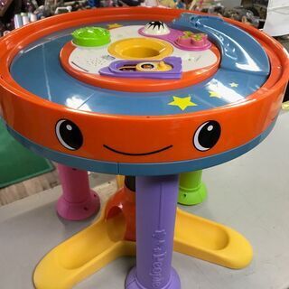半額で販売中！ 3,278円→1,639円！　People 知育玩具　歩きメデス　3段階に遊べる　立っち　あんよ　テーブル　ウォーカー　デスク　アルキメデス　幼児　おもちゃの画像