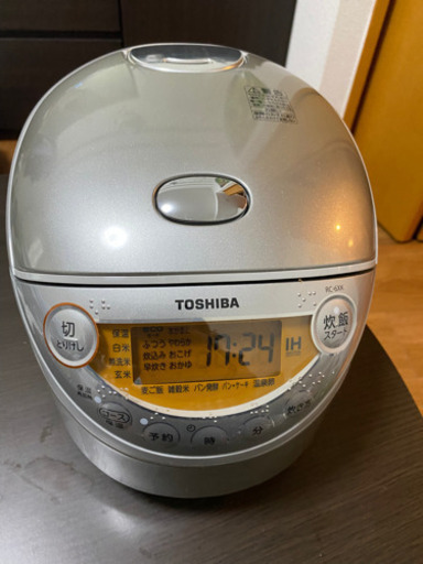 【取引中】東芝 TOSHIBA IH炊飯器 [3.5合炊き シルバー]