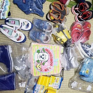 子供服、必需品等大量まとめ売り90品以上
