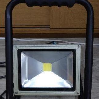 値下げ！LED投光器と箱セット