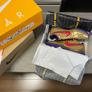 NIKE KOBE V PROTRO UNDEFEATED 25cmの画像