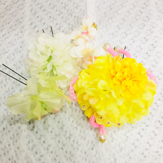 髪飾り 成人式 七五三髪飾り 振袖髪飾り#断捨離の画像