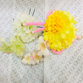 髪飾り 成人式 七五三髪飾り 振袖髪飾り#断捨離の画像