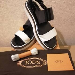 TOD'S Sandalo Basso 23A Fasce Sa...