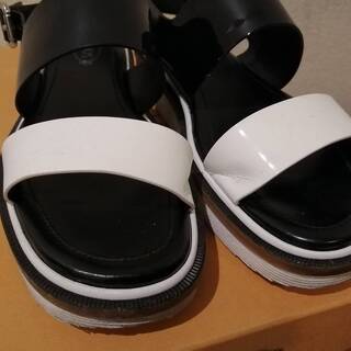 TOD'S Sandalo Basso 23A Fasce Sandalsの画像